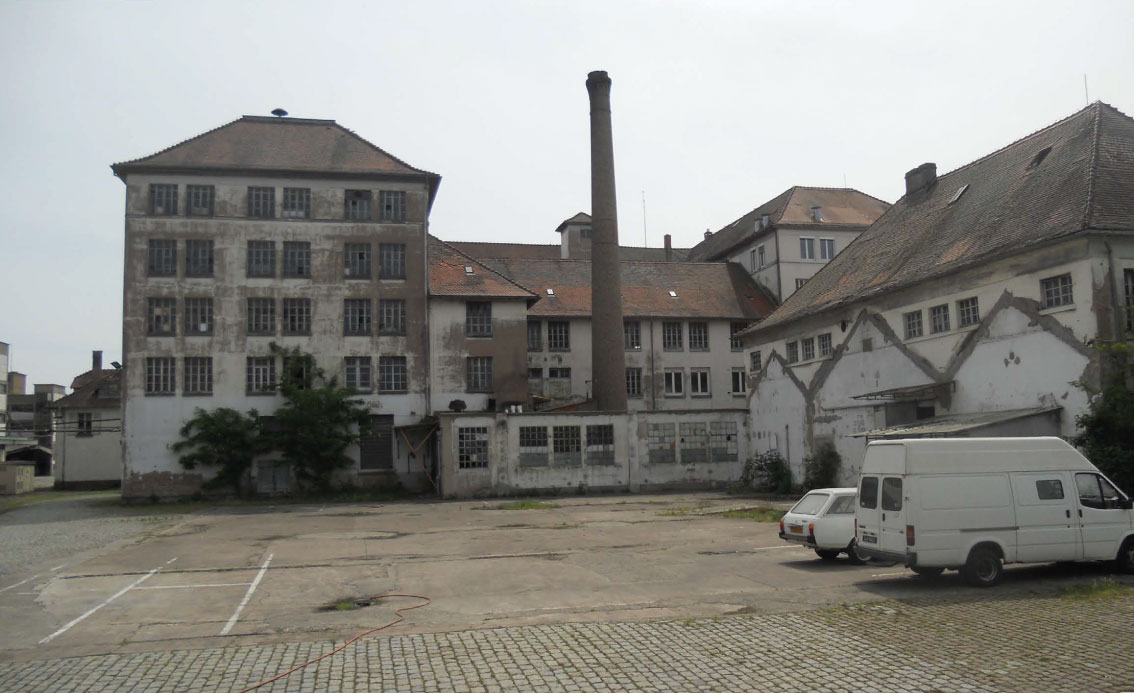 Administration building with its bakery, before restoration. Credit: Arnaud Duboys Fresney