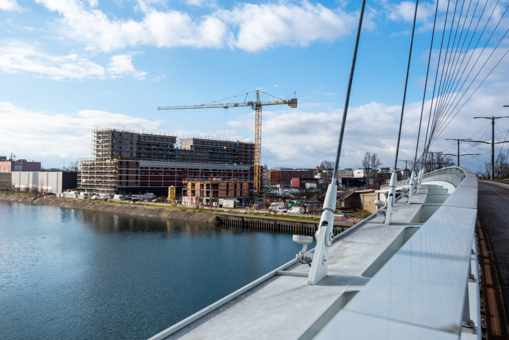 Dock-1 vu depuis le Pont André Bord en mars 2022 (Crédits : Geneviève Engel pour Strasbourg Euromtropole)
