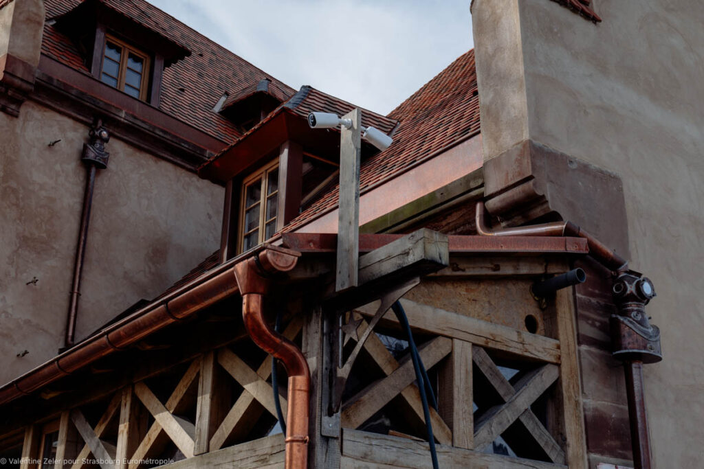 Pierres de taille, charpente en bois et multiples détails sur la Maison Schutzenberger. (Crédits : Valentine Zeler pour Strasbourg Eurométropole)