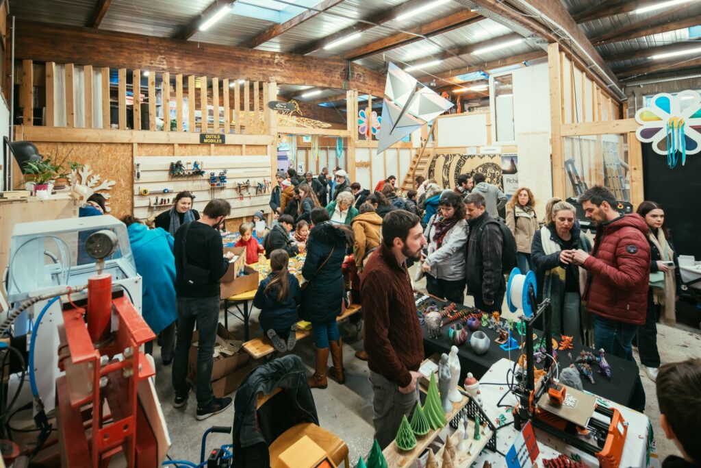 Les Ateliers éclairés. Crédits : Bartosch Salmanski
