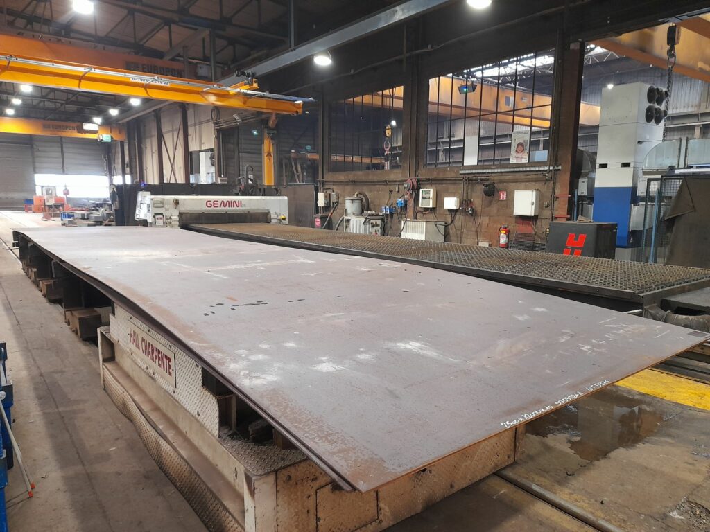 Vue sur une plaque en métal