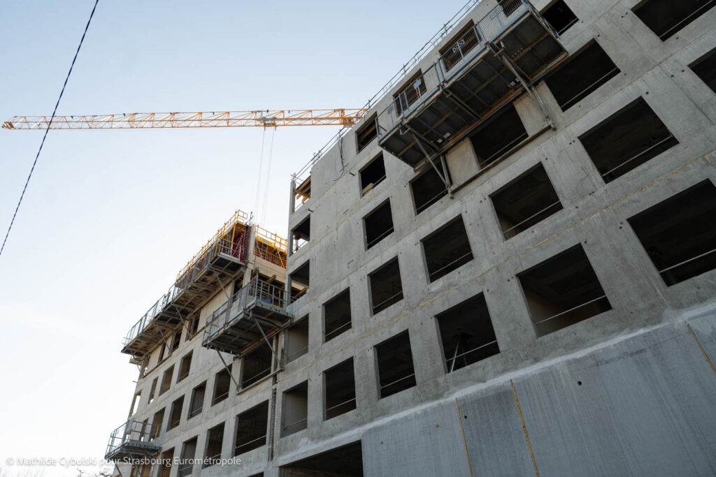 Le gros oeuvre en cours sur Quai Vatel. Crédits : Mathilde Cybulski pour Strasbourg Eurométropole