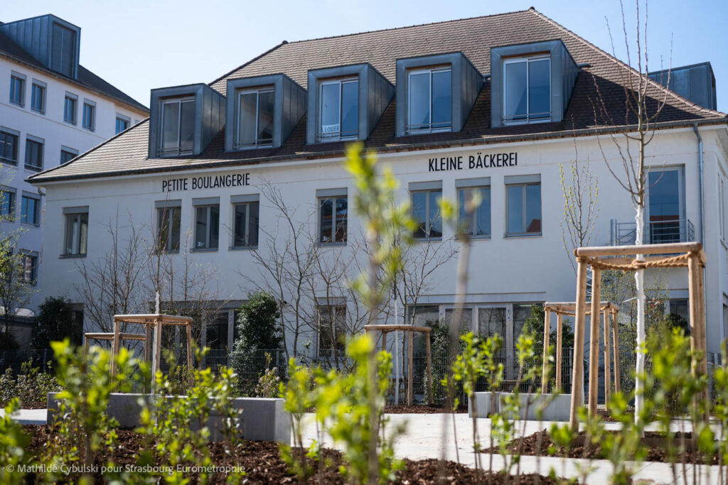 La petite Boulangerie donne sur la place des Ouvrières de la Coopé. Crédits : Mathilde Cybulski pour Strasbourg Eurométropole